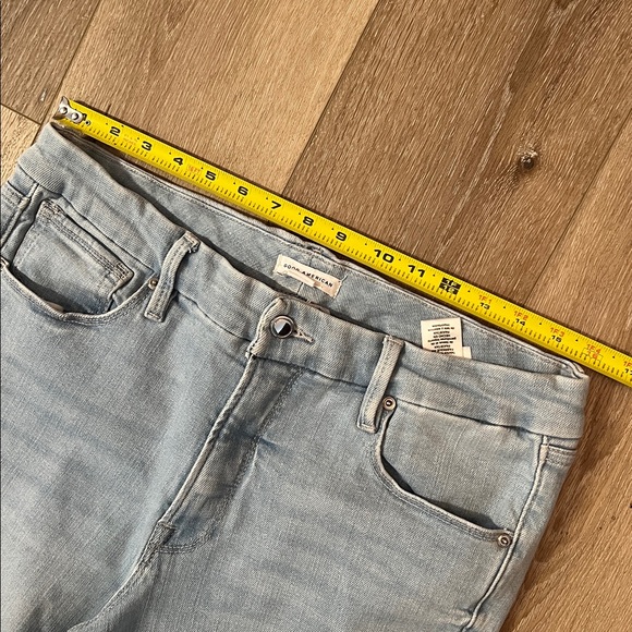 Good America - Good Legs Flare, light wash jeans, frayed hem, wide leg, size 14 - Picture 13 of 16